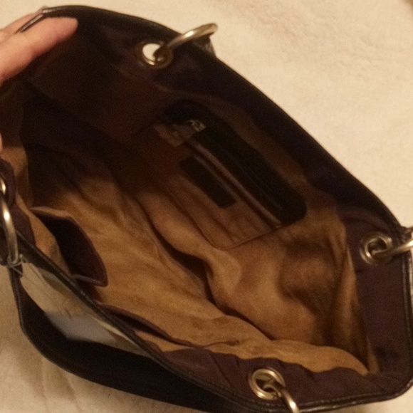 NWT $189💞 LIZ CLAIBORNE LEATHER Patchwork Striped Bag! - Picture 7 of 11